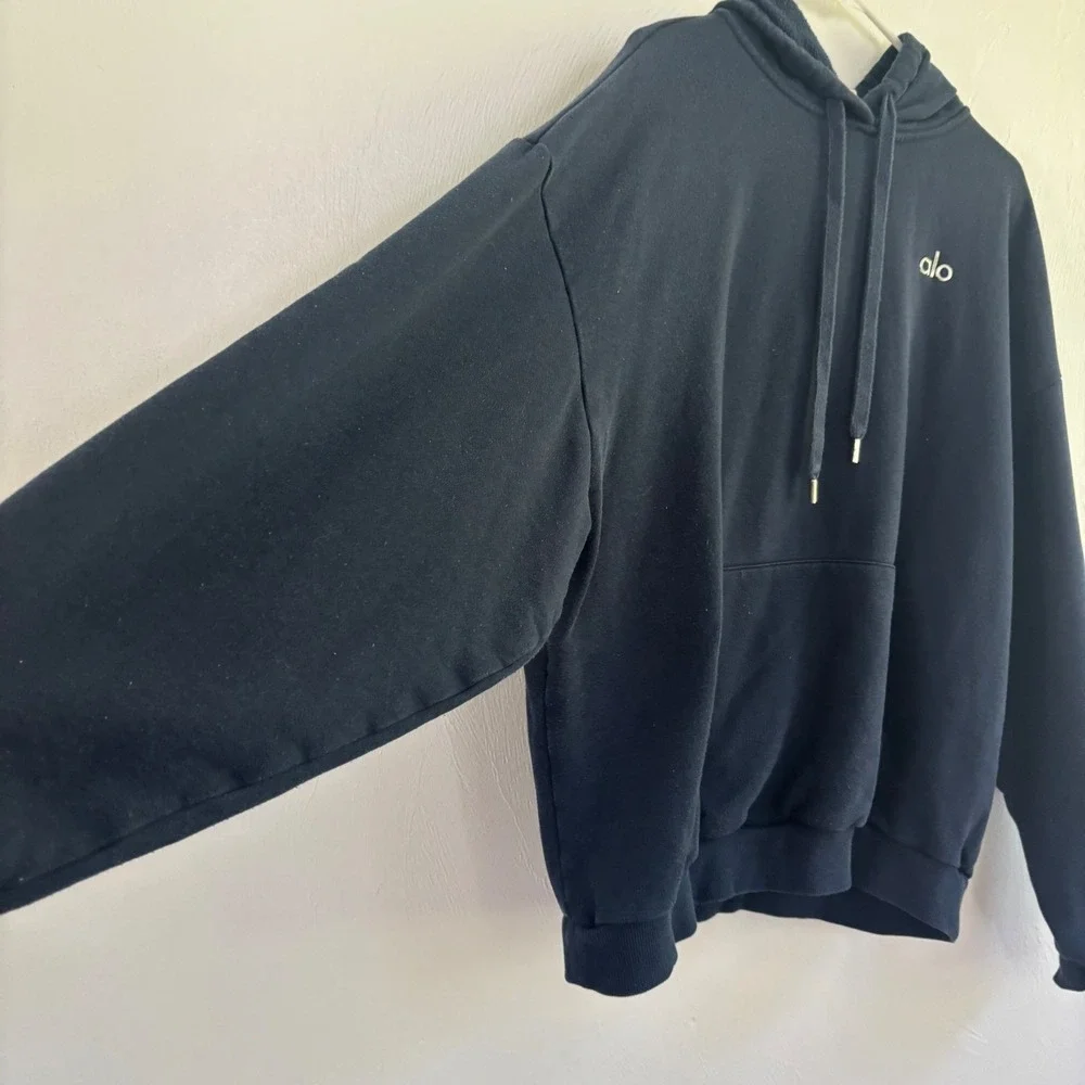 Alo Yoga Accolade Hoodie Size Large Navy Blue Heavyweight Pullover Sweatshirt